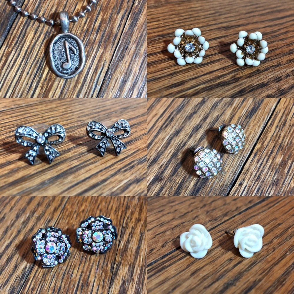 JEWELRY - Picture 2 of 2